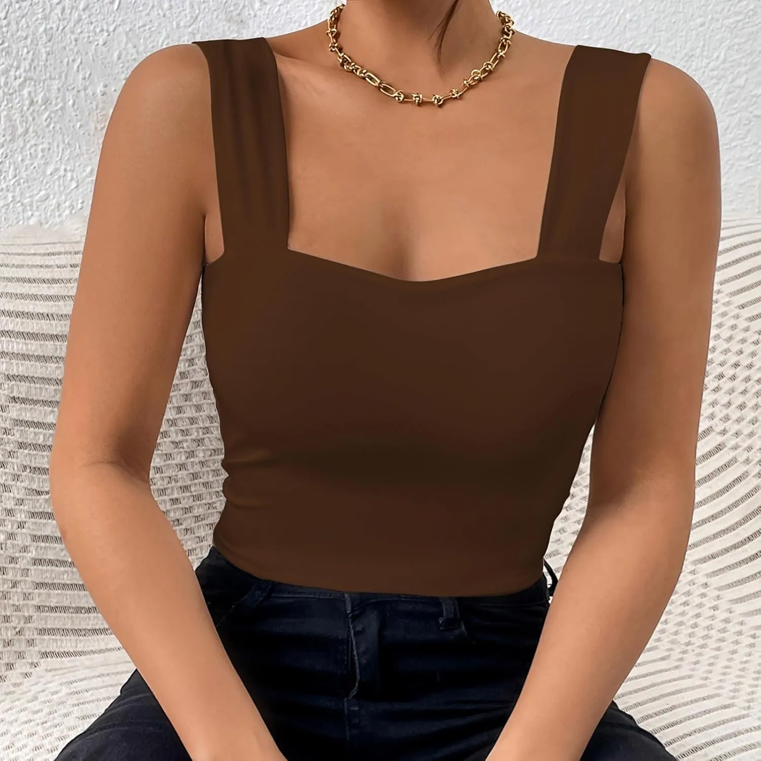 Summer Strappy Crop Tank Tops for Women, Solid Color Sleeveless Slim Fit Trendy Shirts Cute Basic Square Neck Clothes