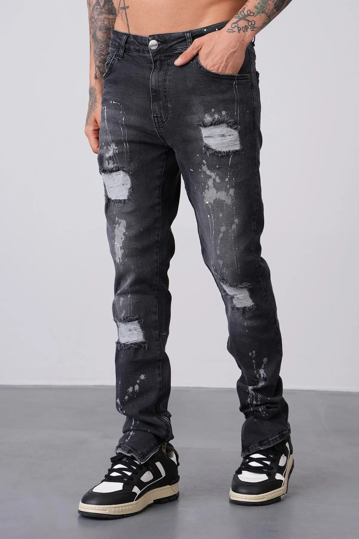 THE BROOKLYN ZIPPED DENIM