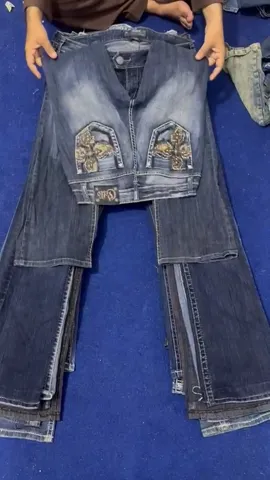 Women flared jeans 40 pieces